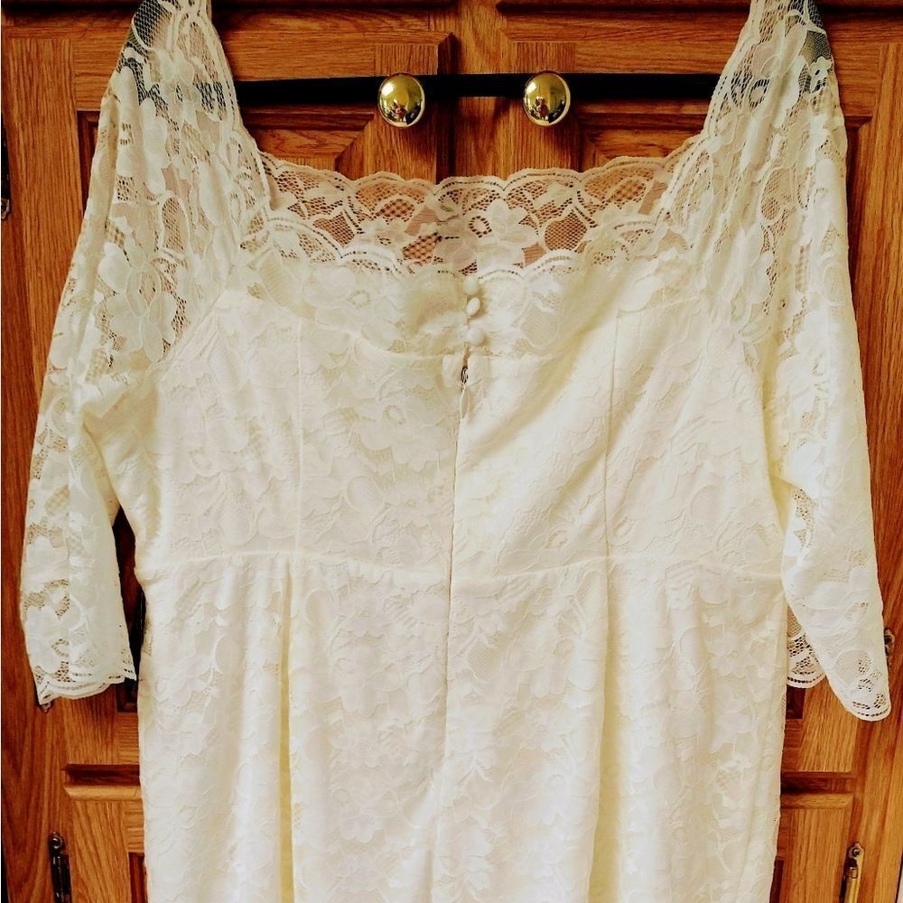 TORRID Special Occasion Ivory Lace Off Shoulder BodyCon Dress - Picture 8 of 16